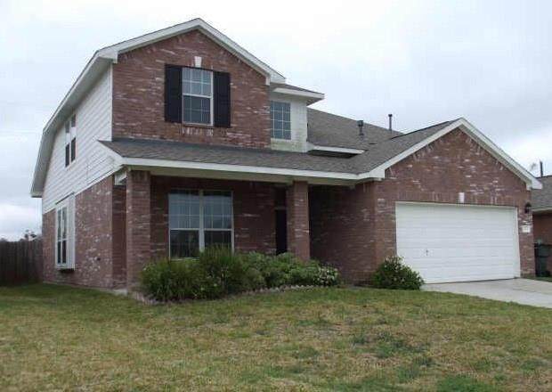 2211 Highland Crossing Drive - Photo 1