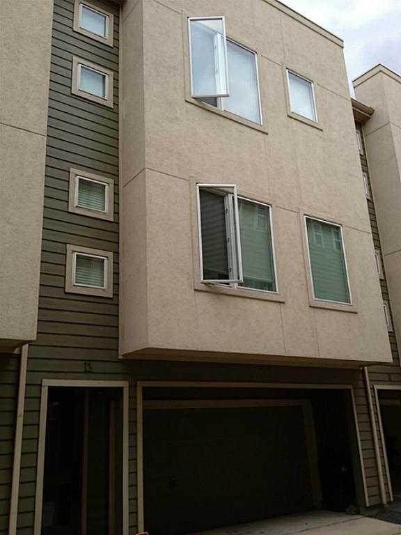 1403 Delano Street - Photo 1
