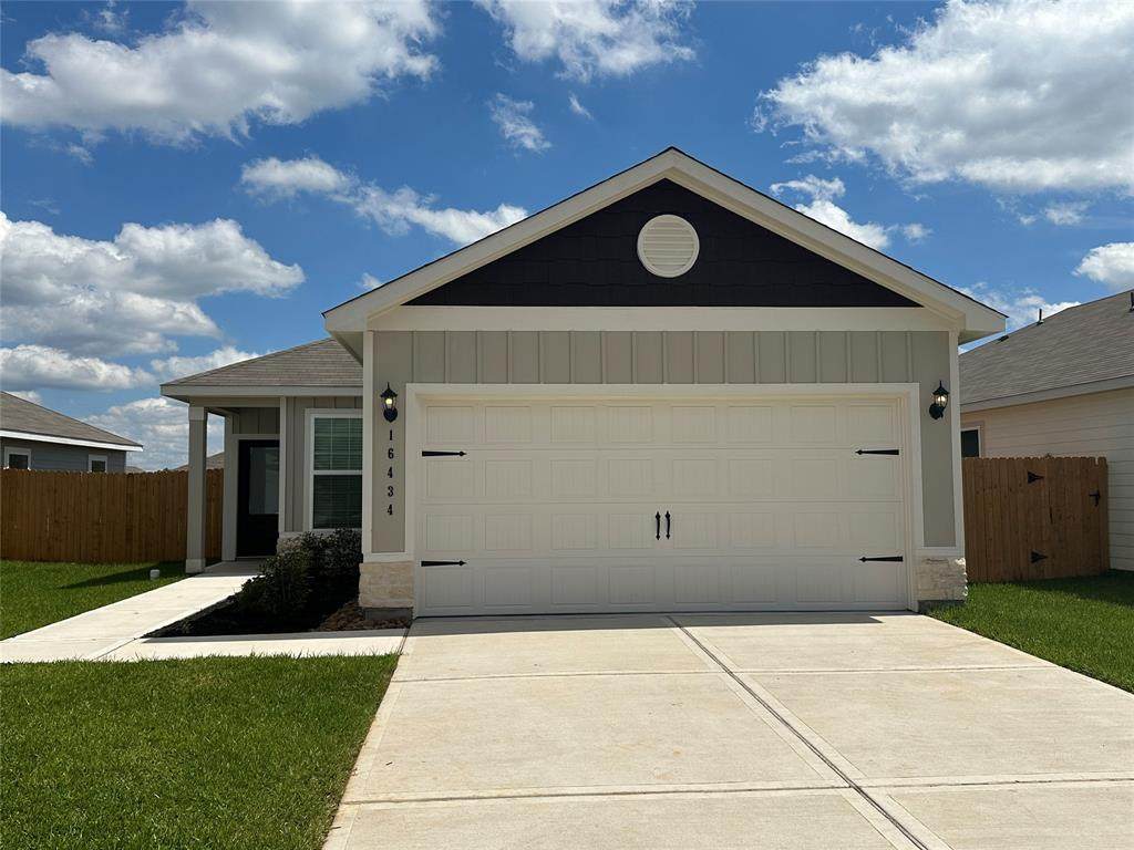 16434 Blossom Grove Drive - Photo 1