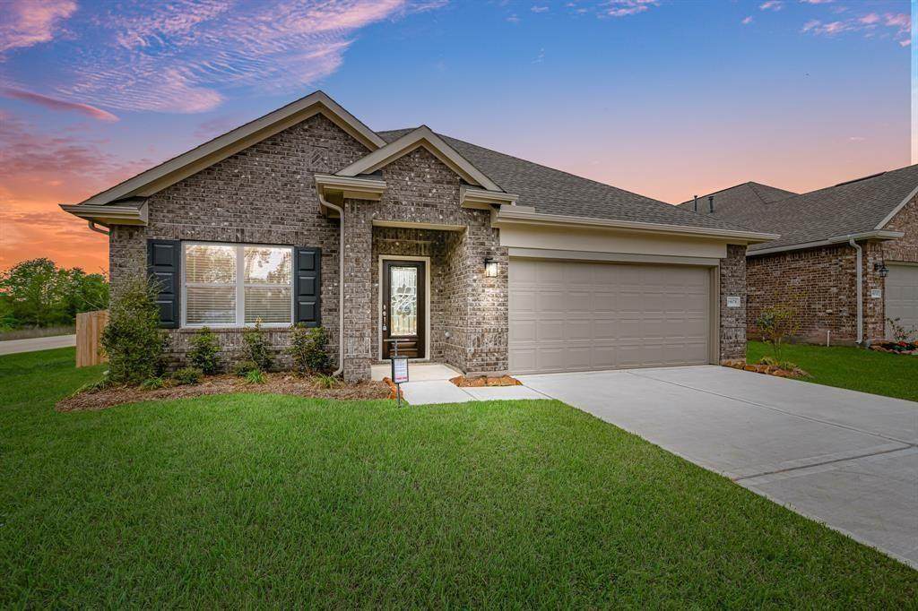 749 Yellow Birch Lane - Photo 1