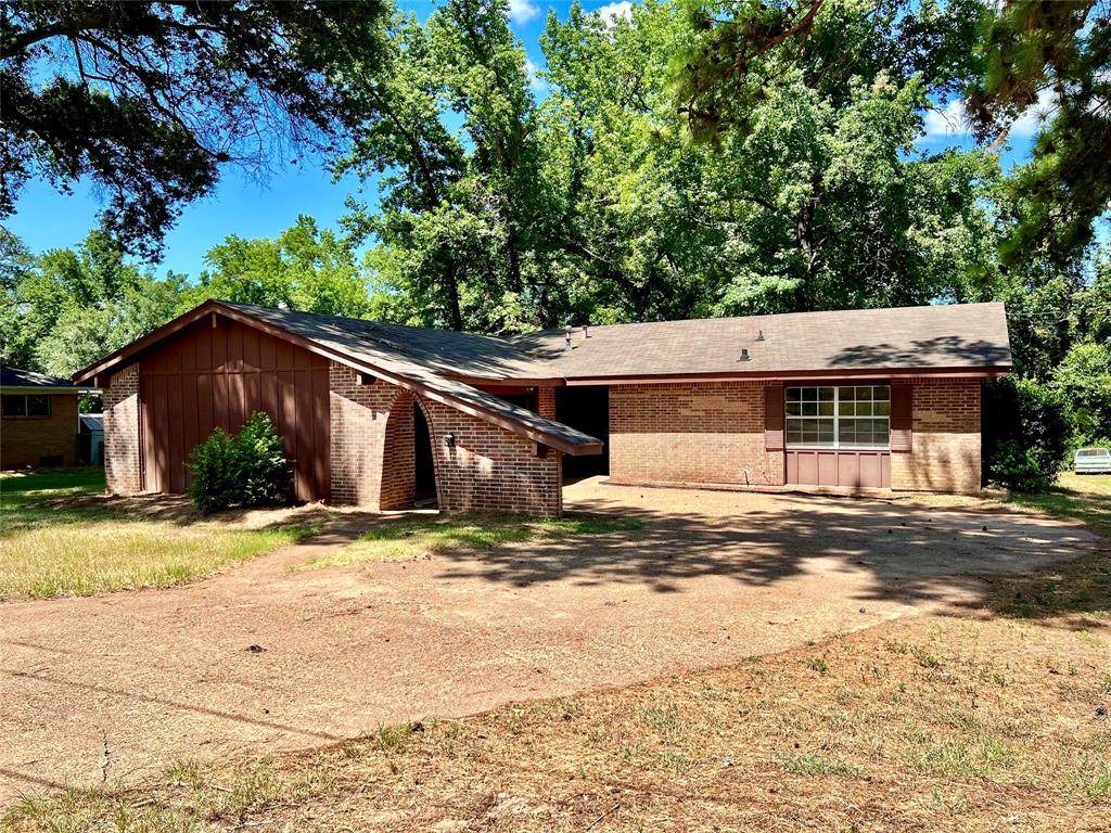 219 Cordell Drive - Photo 1