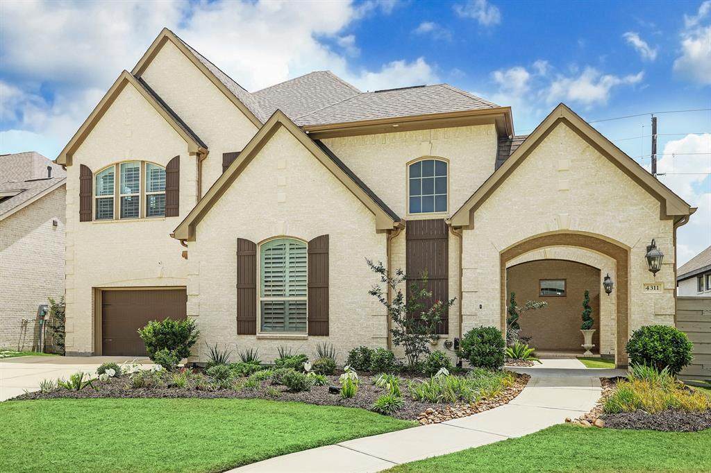 4311 Cottonwood Creek Lane - Photo 1