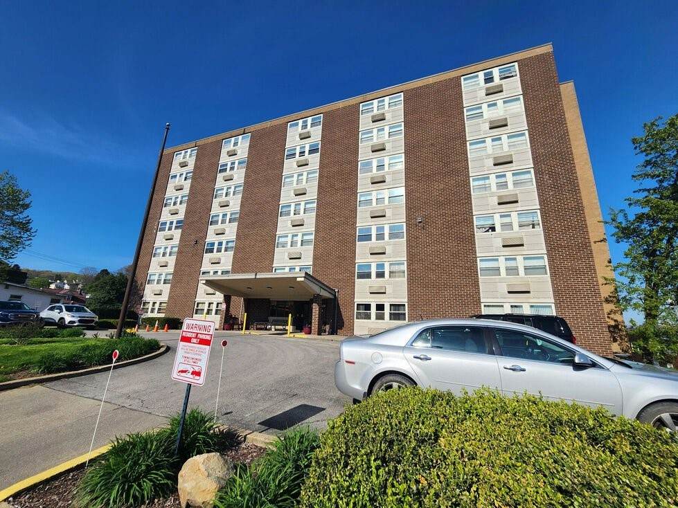 410 Short St - Photo 1