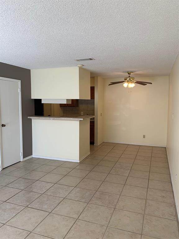 2501 Gulf Freeway - Photo 1