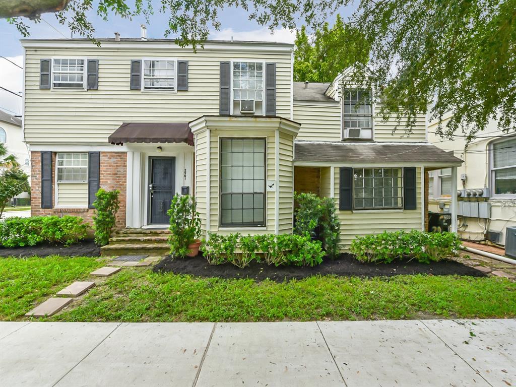 2901 Albany Street - Photo 1
