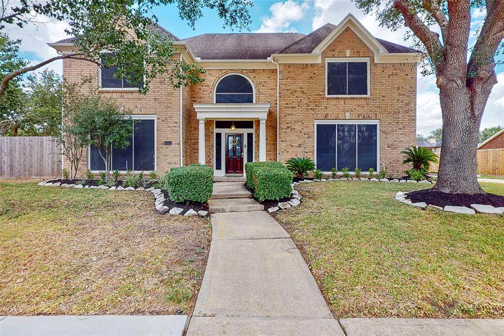 3203 Cumberland Drive - Photo 1