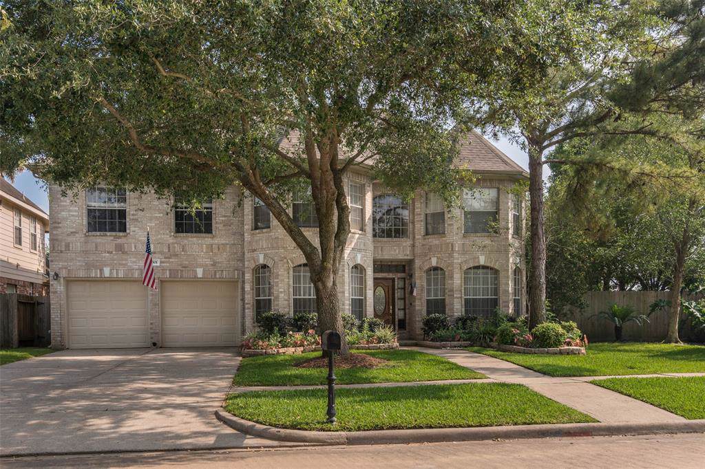2301 Palm Circle - Photo 1
