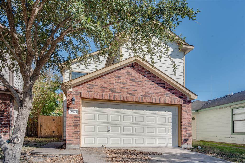 10231 Azalea Vlg - Photo 1