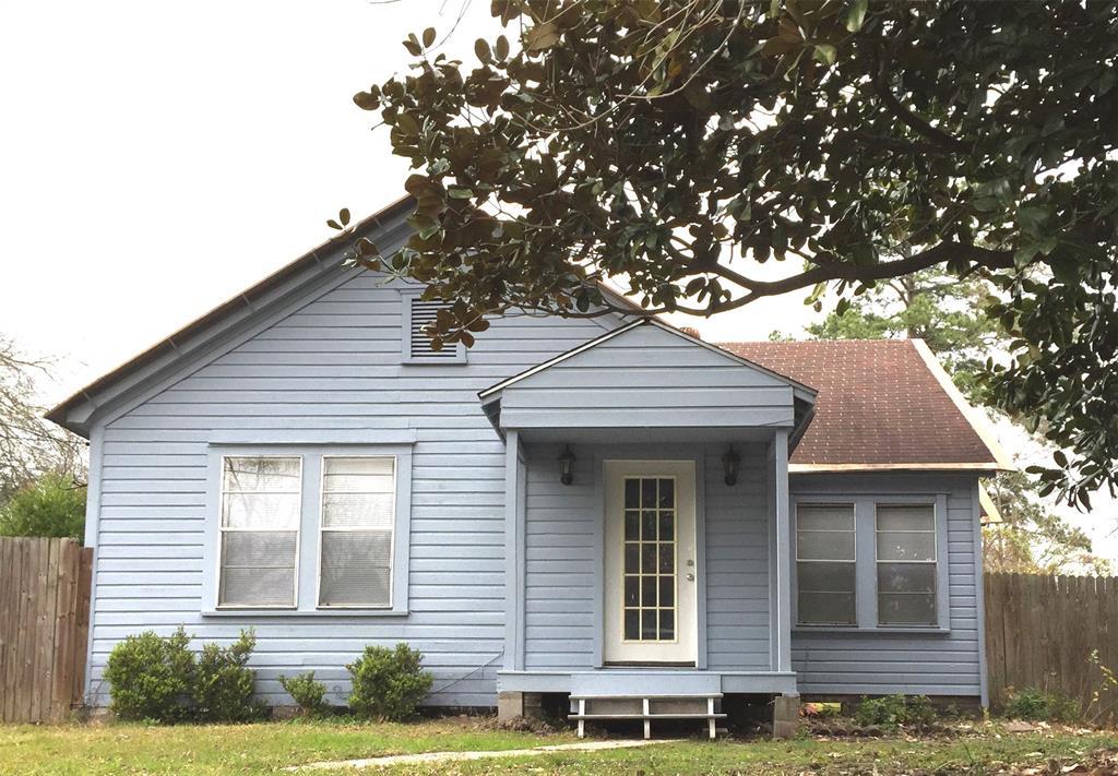 517 Wainwright Street - Photo 1