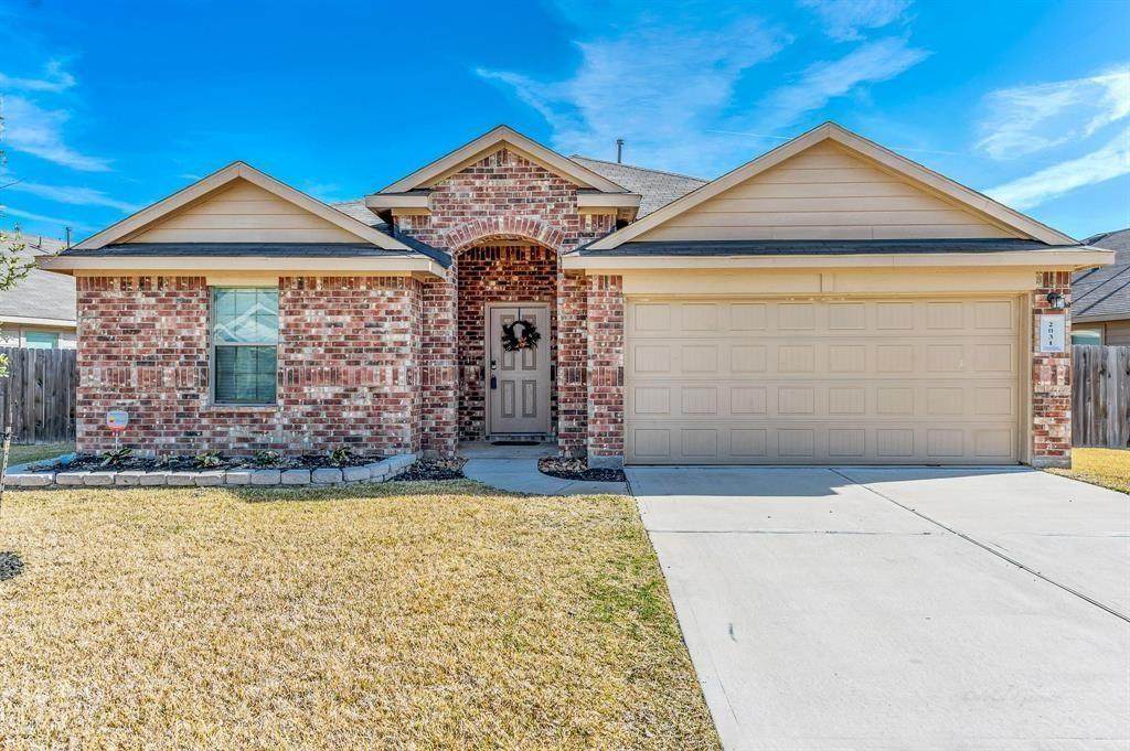 2031 Treasure Mountain Drive - Photo 1