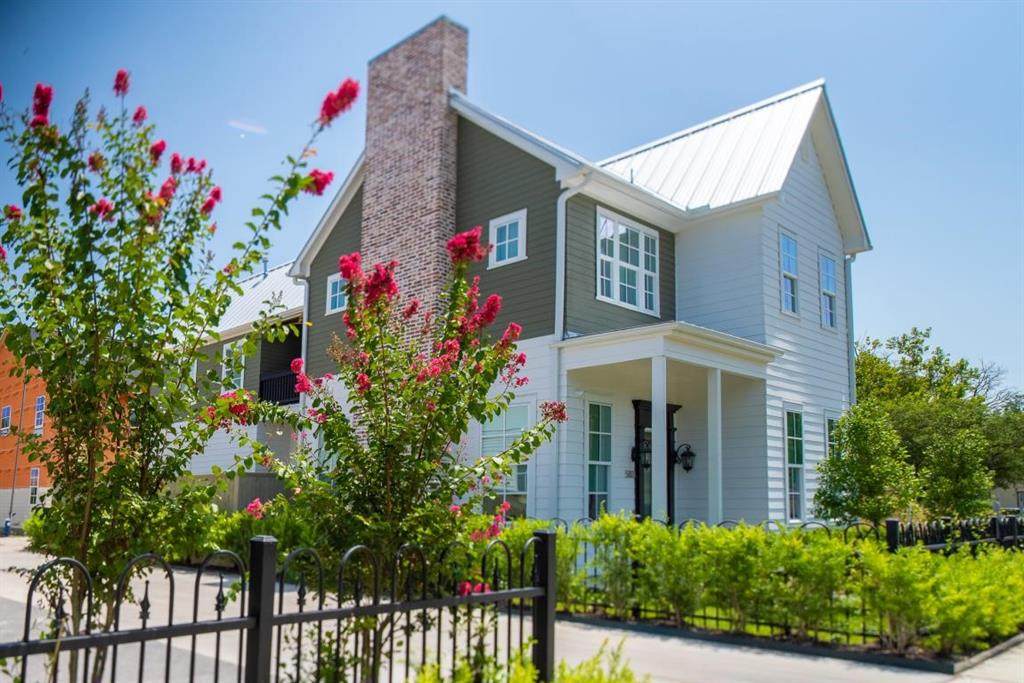 5316 S Capitol Street - Photo 1