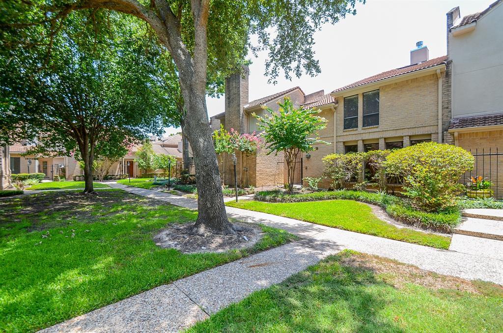 15715 Tanya Circle - Photo 1