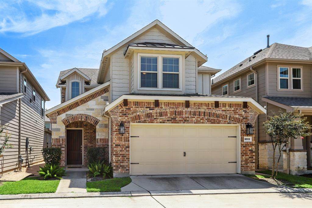 8913 Rosewood Grove Lane - Photo 1