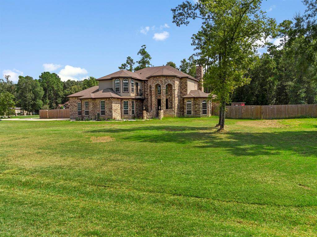 1202 Rocky Falls Lane - Photo 1