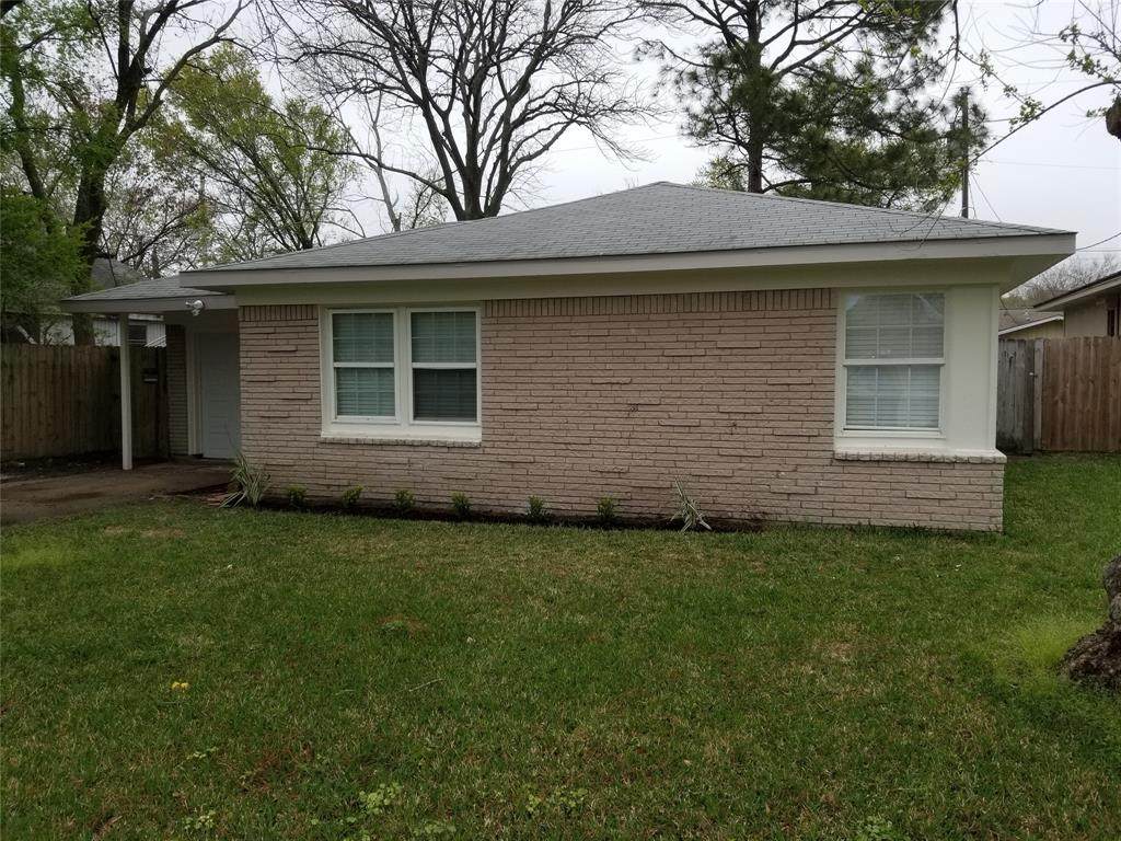 2320 29th Avenue - Photo 1