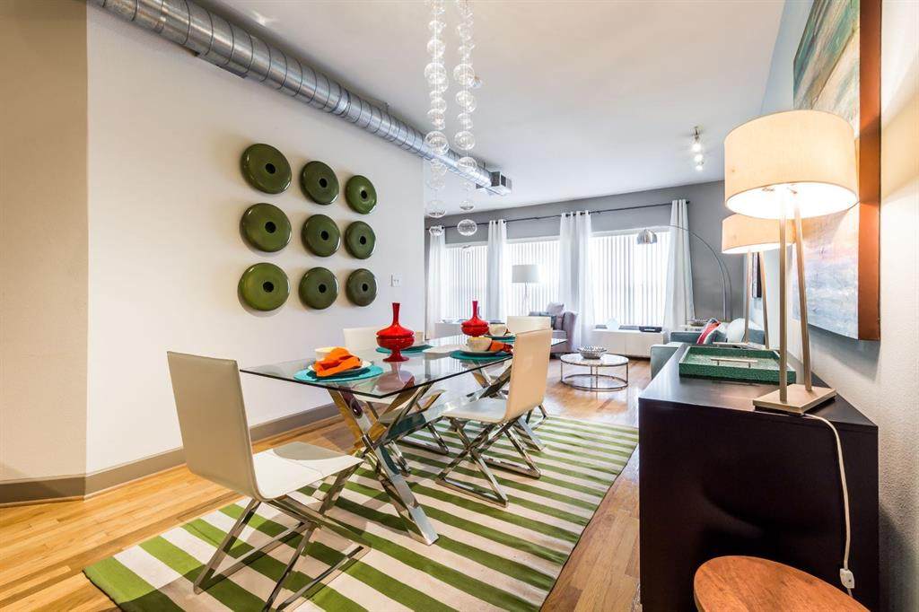 150 Sabine St - Photo 1
