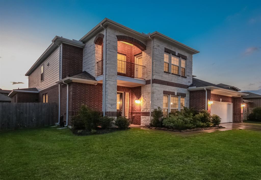 313 Stockport Drive - Photo 1