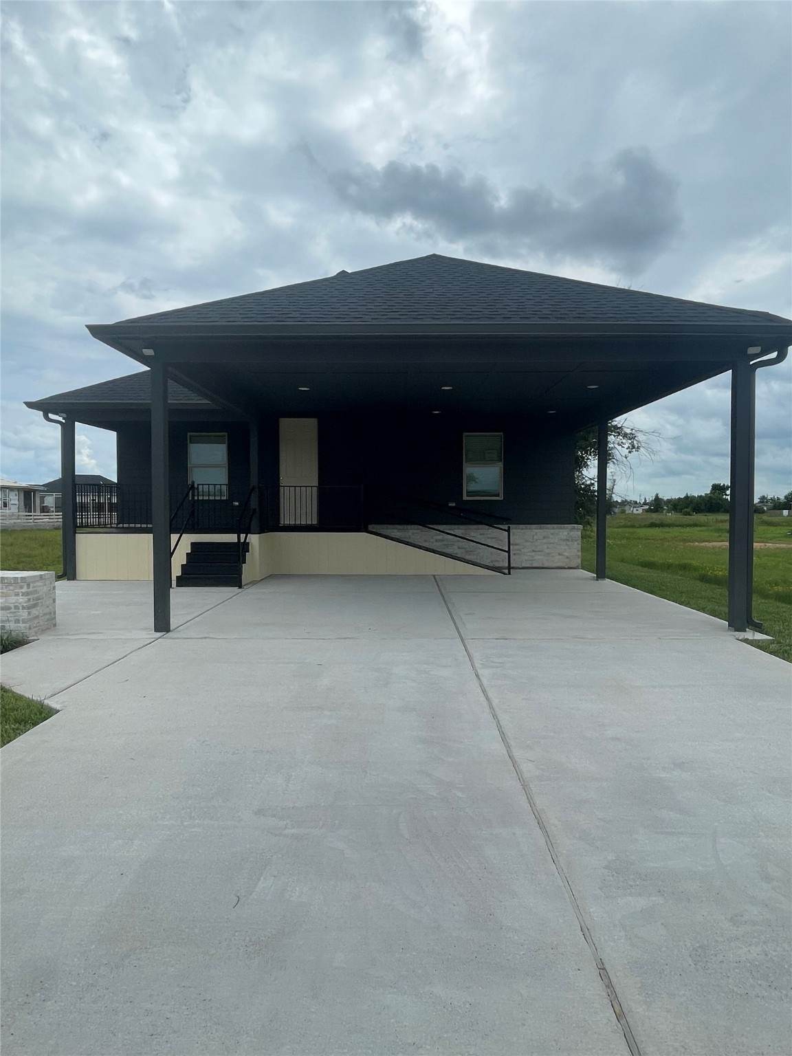 1089 Road 5709 - Photo 1