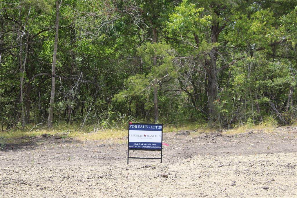 00 Fm 1155 Lot 20 - Photo 1