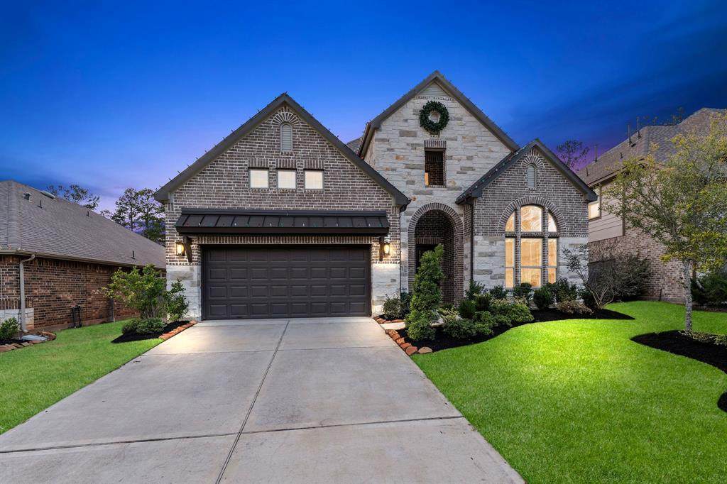 424 Auburn Pines Drive - Photo 1