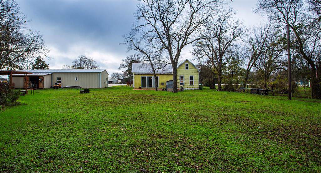 297 E Thigpen - Photo 1