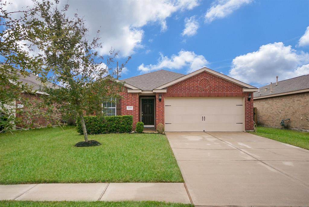 2206 Sterling Oaks Drive - Photo 1