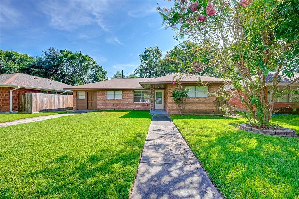 9913 Bassoon Drive - Photo 1