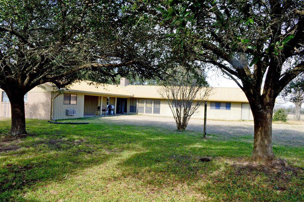 5564 Highway 90 - Photo 1