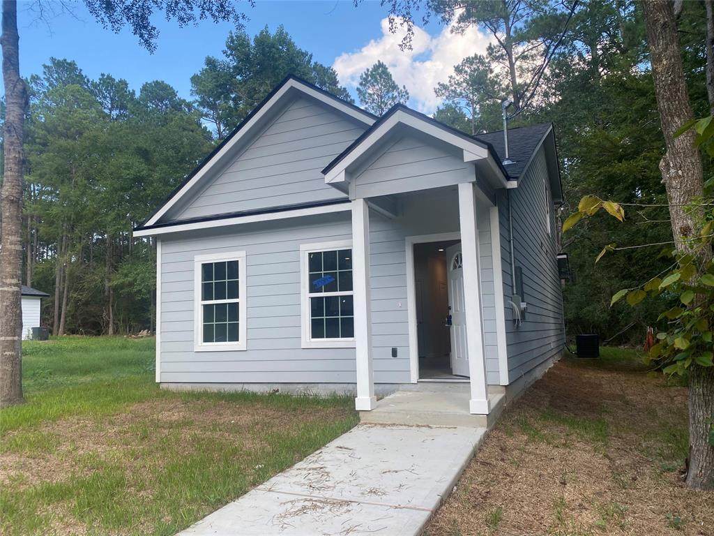 15514 Hickory Dr - Photo 1
