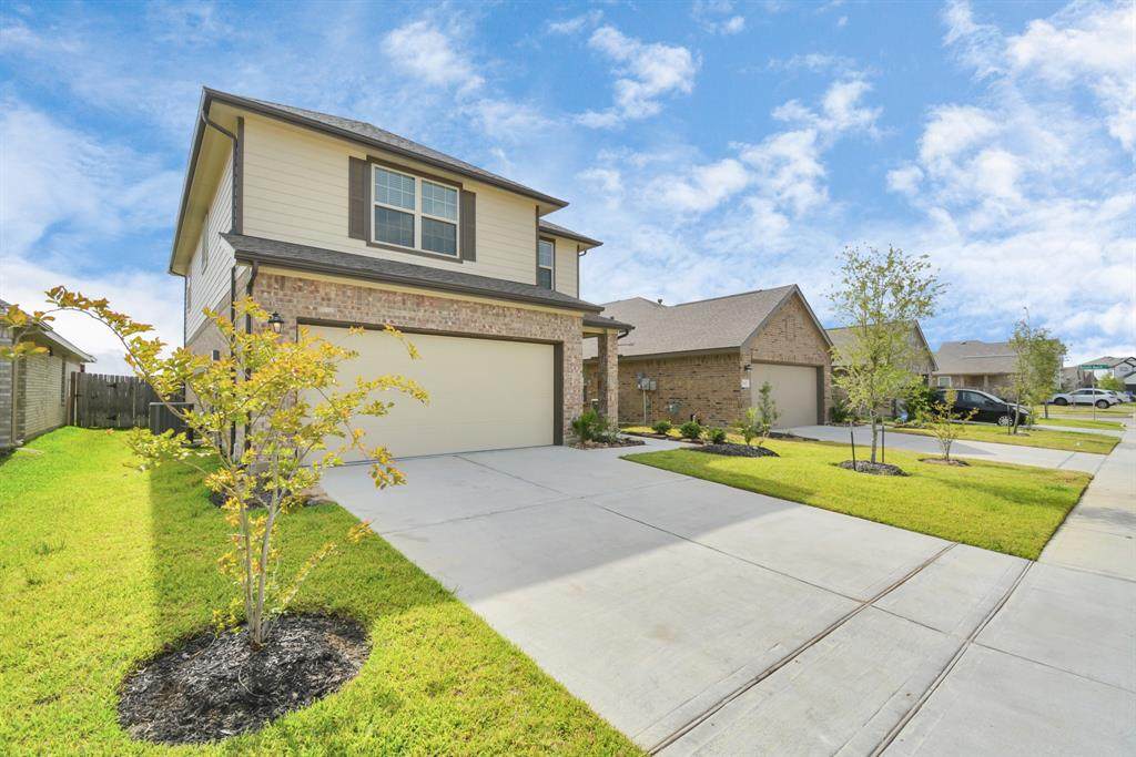 5843 Dry Brush Place - Photo 1