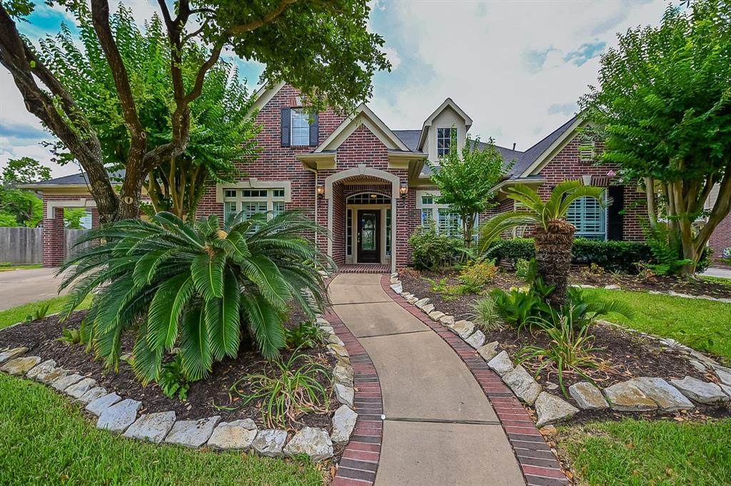 3006 Beecham Circle - Photo 1