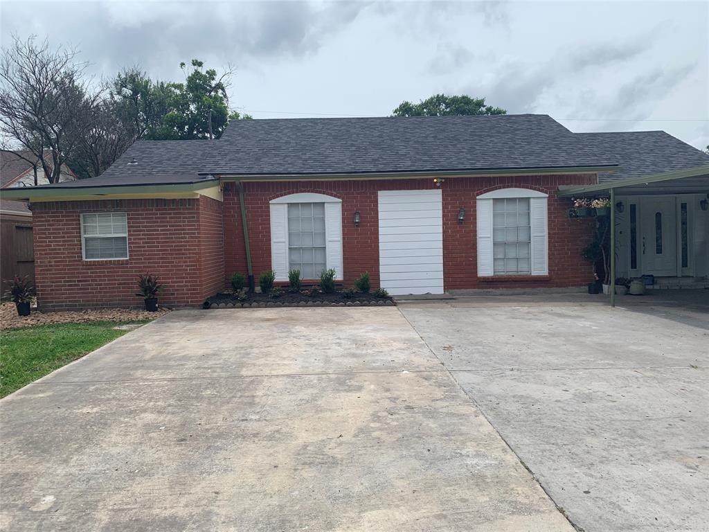 9207 Cobbleshire Drive - Photo 1