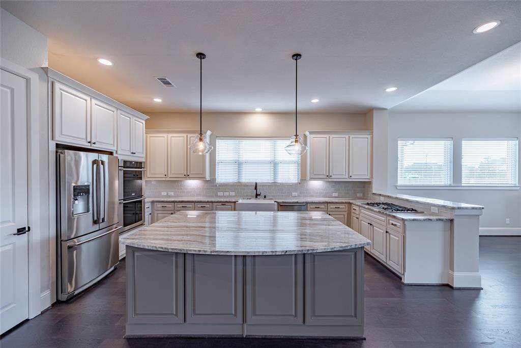 2718 Kingston Bluff Lane - Photo 1