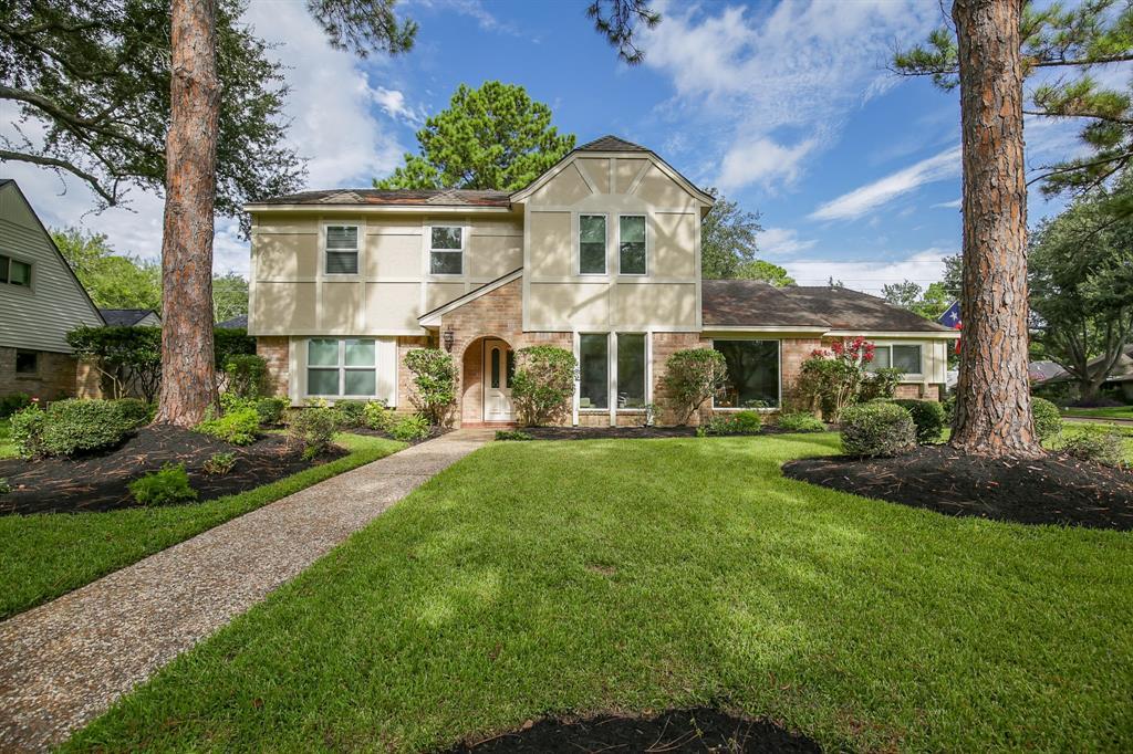 702 Endell Court - Photo 1