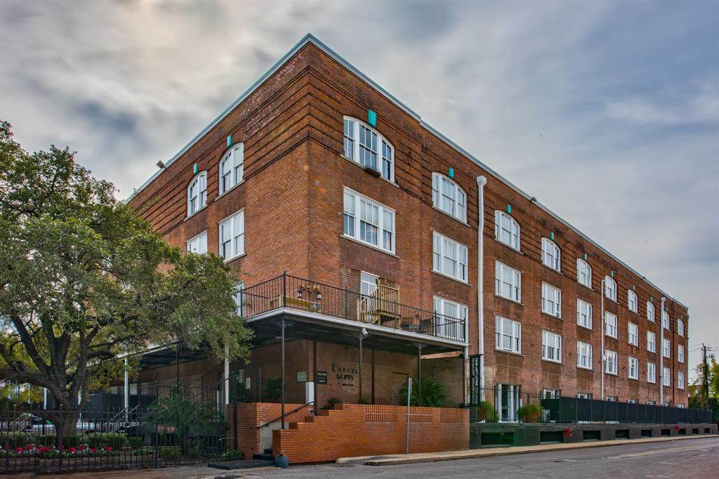 711 William Street - Photo 1