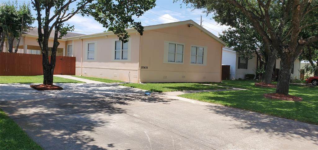20435 Mountaindale Drive - Photo 1