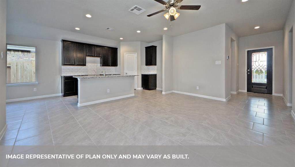 7519 Highland Chase Drive - Photo 1