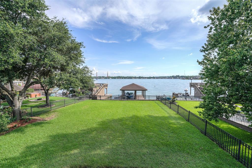 26 La Costa Drive - Photo 1