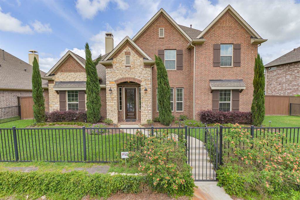 617 Water Street - Photo 1