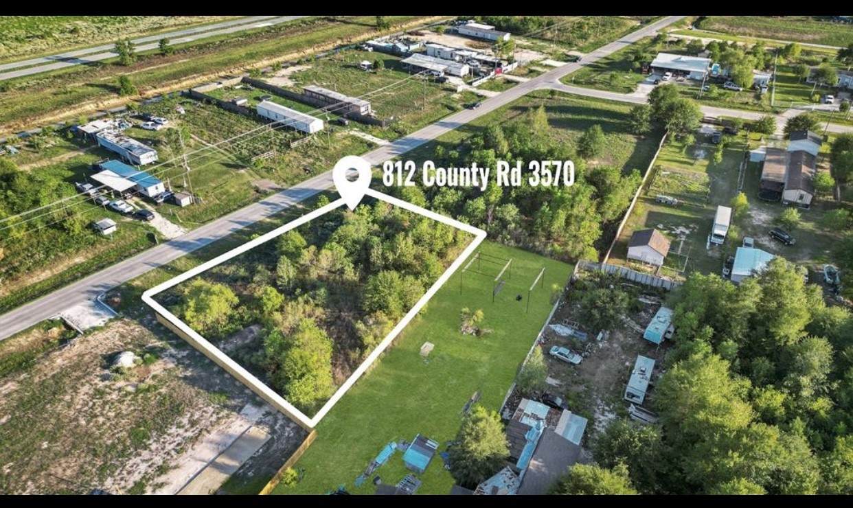 812 County Road 3570 - Photo 1