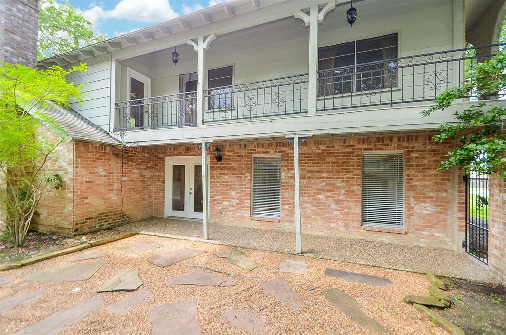 306 Bauxhall Court - Photo 1