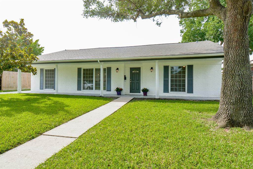 5642 Cartagena Street - Photo 1