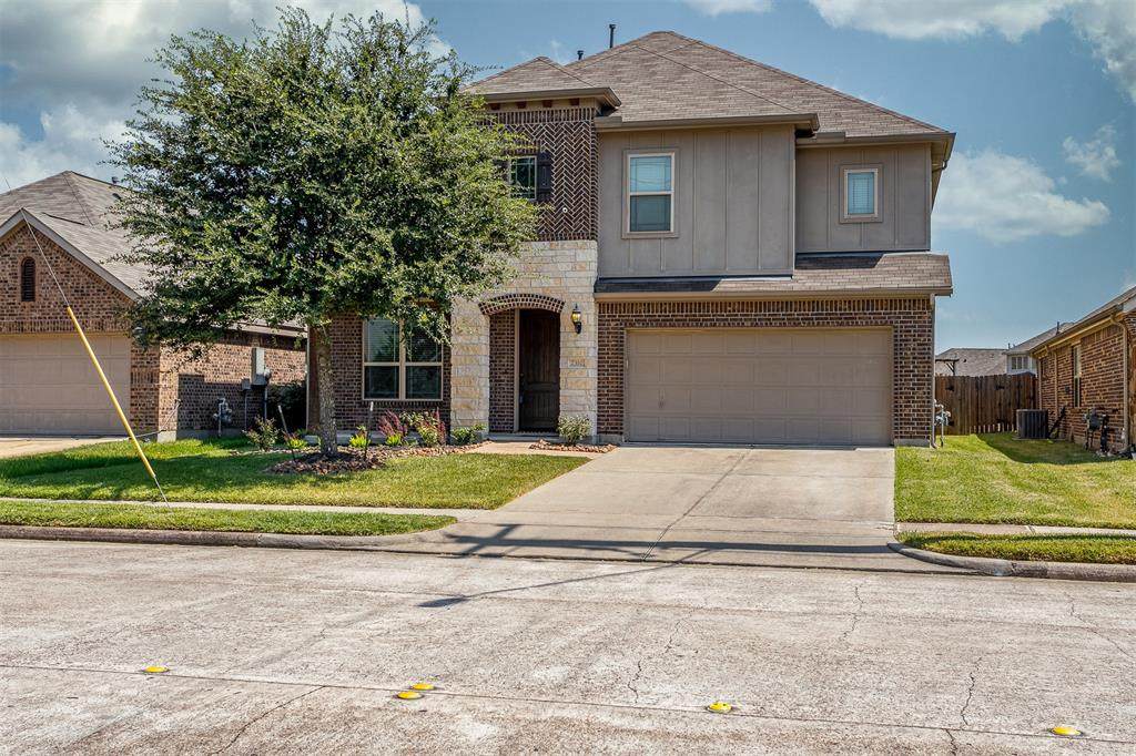 7310 Eastpoint Boulevard - Photo 1