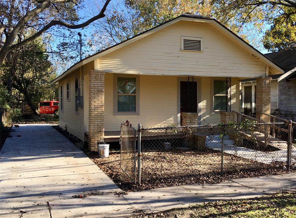 2715 Delano Street - Photo 1