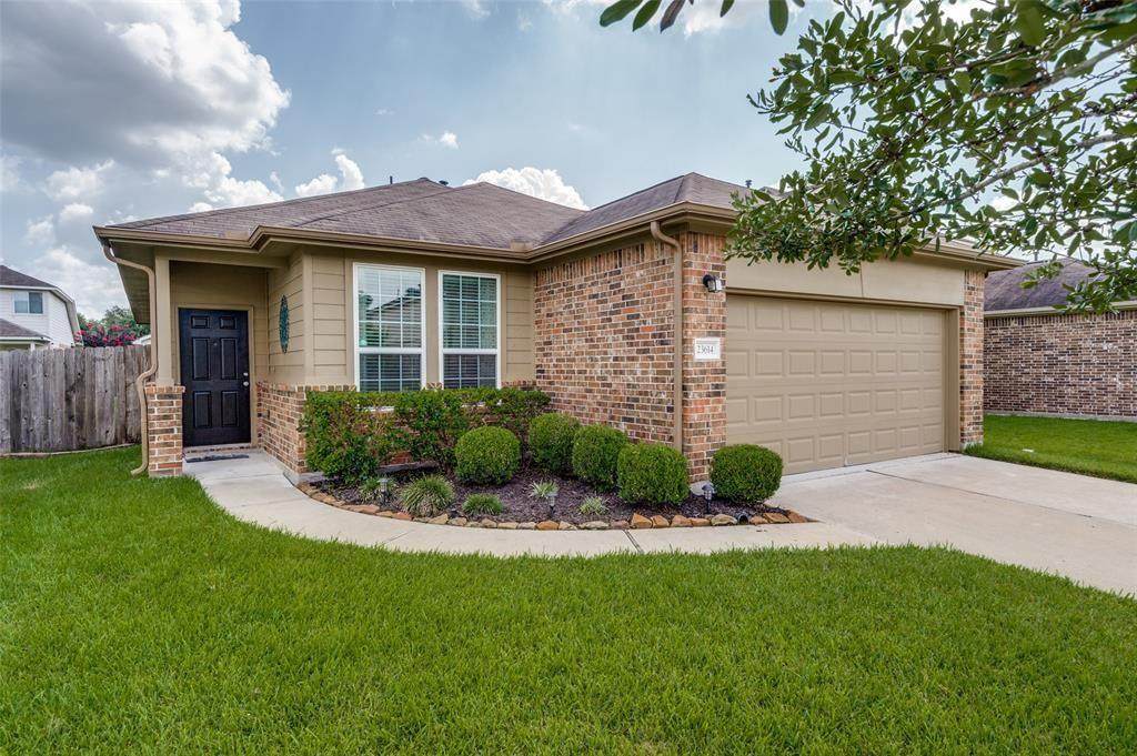 23614 Maple View Drive - Photo 1