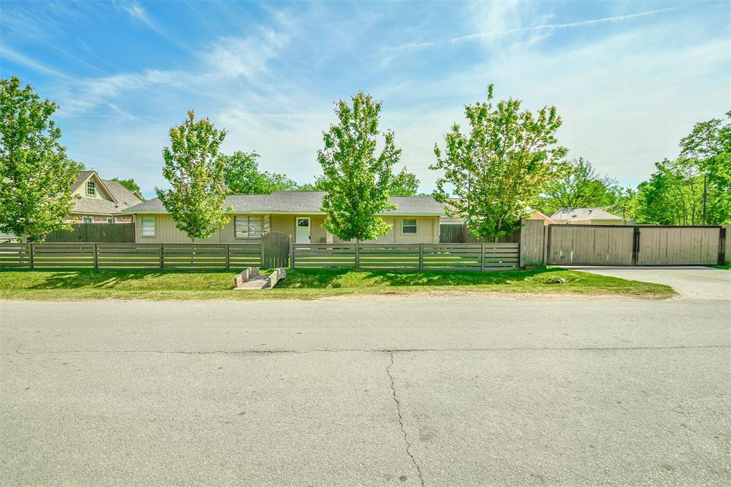 5918 Glen Lee Drive - Photo 1