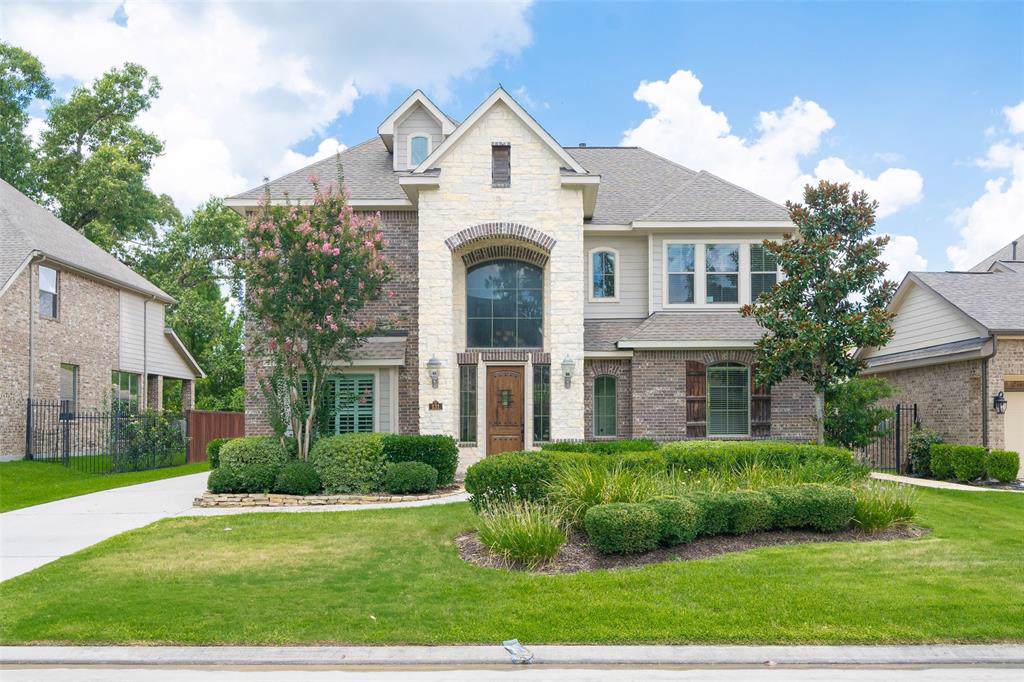 131 Almondell Circle - Photo 1