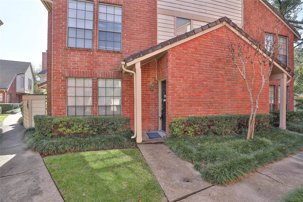2211 Kirkwood Road - Photo 1