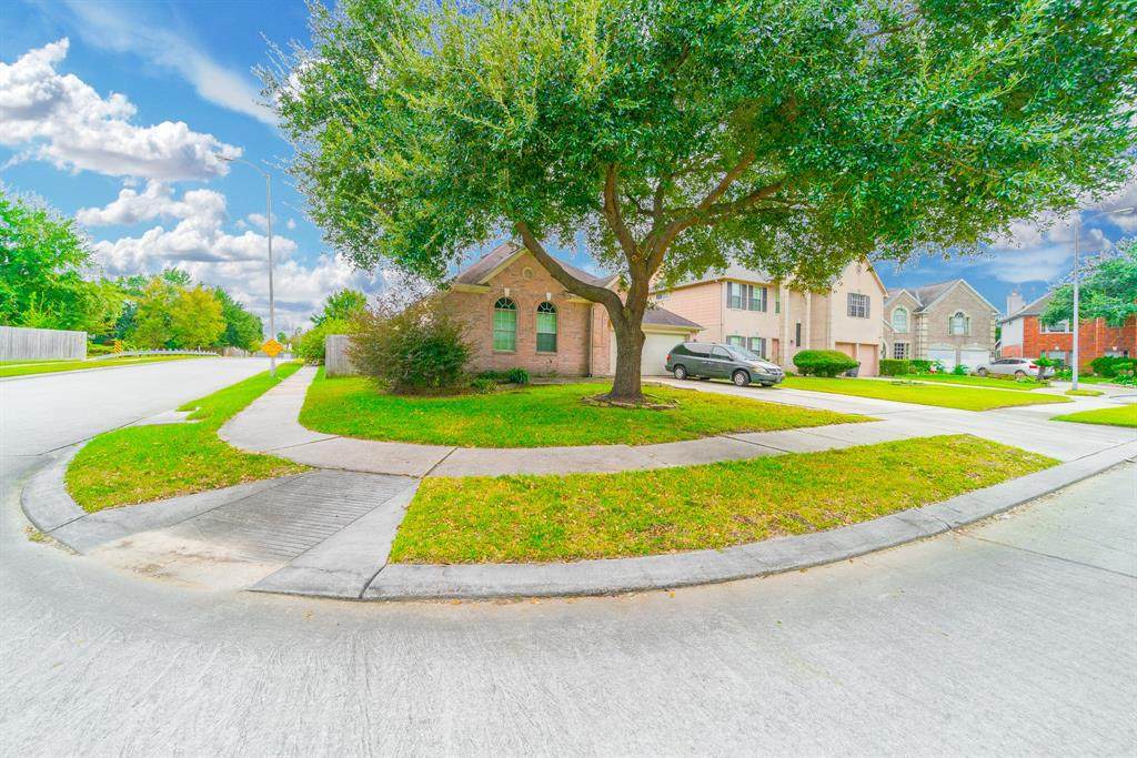 12210 Winderwick Lane - Photo 1