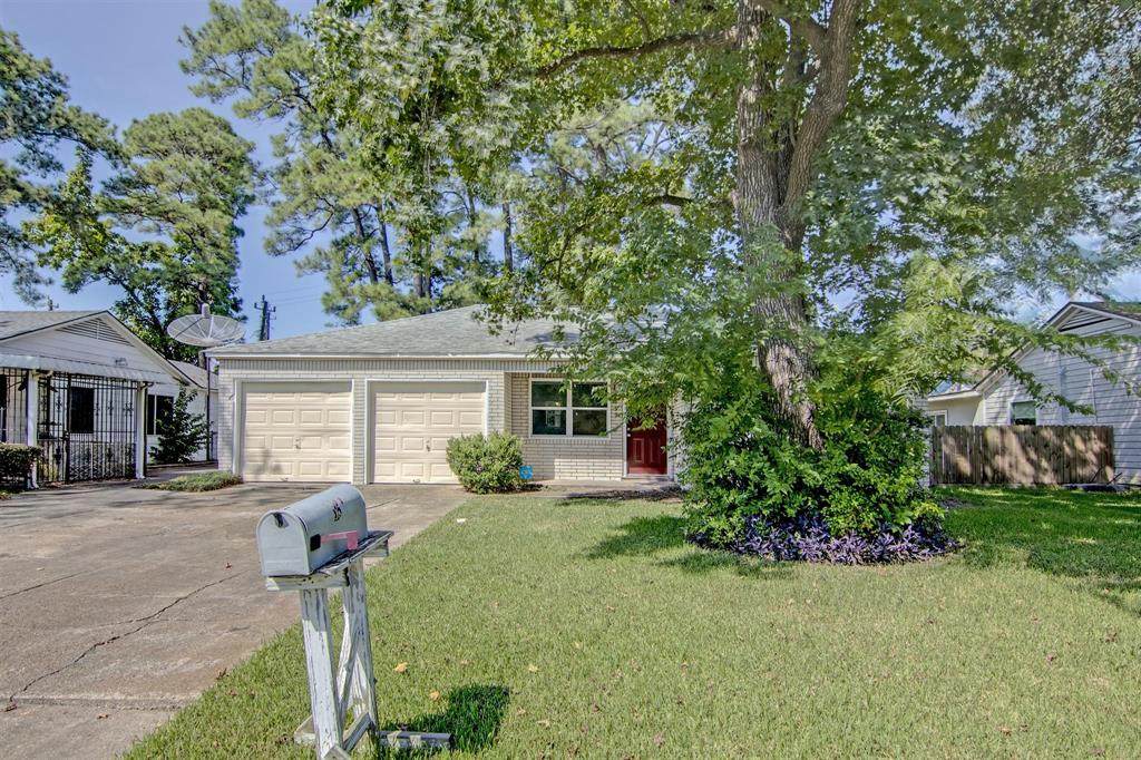 7339 Marilyn Lane - Photo 1